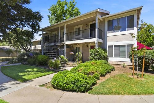 30 Muirfield Ct, San Jose, CA, 95116-2680 | Card Image