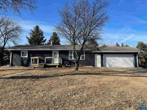 18546 140th St, Akron, IA, 51001-8650 | Card Image