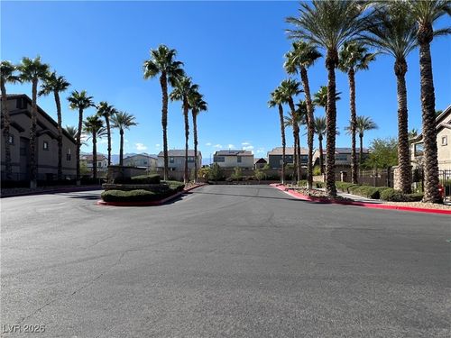 2019-8250 N Grand Canyon Dr, Las Vegas, NV, 89166-3725 | Card Image