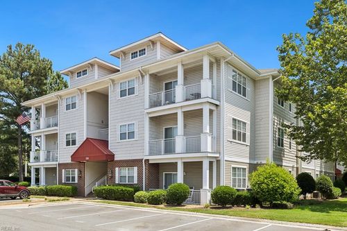 205-5304 Warminster Dr, Virginia Beach, VA, 23455-3695 | Card Image