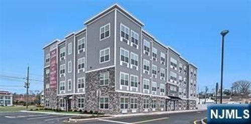 480 Paterson Ave, East Rutherford, NJ, 07073-1236 | Card Image