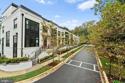 11300 Emerald Park Rd, POTOMAC, MD, 20854-1163 | Card Image