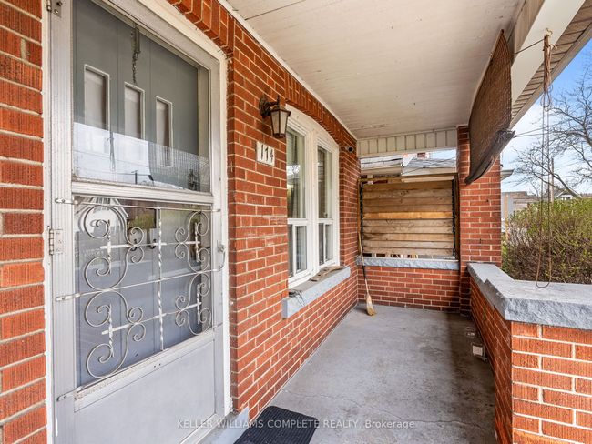 174 Park Row N, House other with 2 bedrooms, 2 bathrooms and null parking in Hamilton ON | Image 9