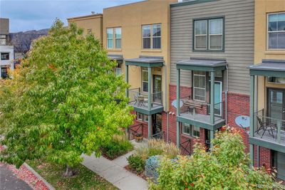 7711 E 28th Place, Townhouse with 2 bedrooms, 1 bathrooms and 1 parking in Denver CO | Image 1