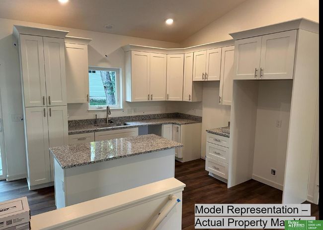 300 Jo Lane, House other with 3 bedrooms, 2 bathrooms and 3 parking in McCool Junction NE | Image 6