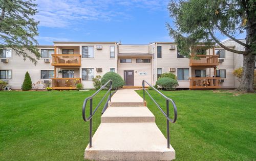 188-188 Woodland Dr, Cromwell, CT, 06416-1163 | Card Image