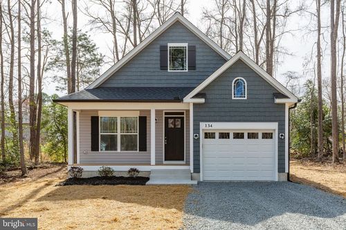 813 Elkin Street, COLONIAL BEACH, VA, 22443 | Card Image