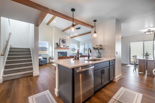 1855 Karmen Rd, Helena, MT, 59602-7304 | Card Image