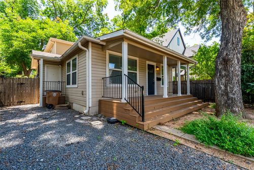 2217 Holly St, Austin, TX, 78702-5609 | Card Image