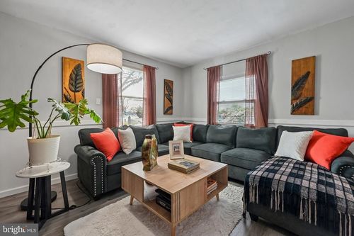 227 Garden Ter, Runnemede, NJ, 08078-1420 | Card Image