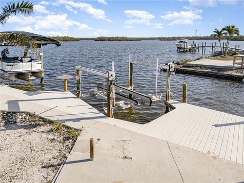 68 Emily Lane, FORT MYERS BEACH, FL, 33931 | Card Image