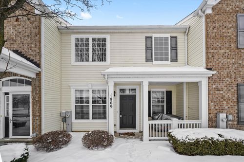 1809 Havens Dr, Woodstock, IL, 60098-2290 | Card Image