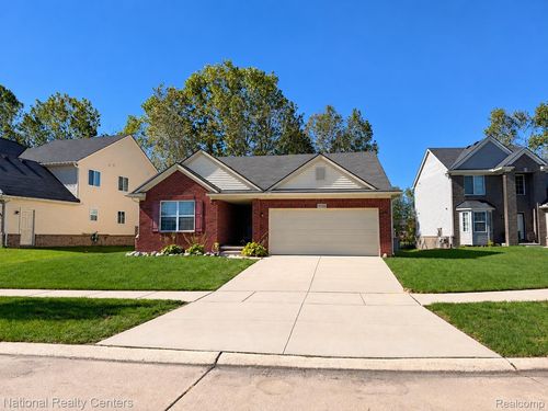 6166 Inverness Dr, Romulus, MI, 48174-6425 | Card Image