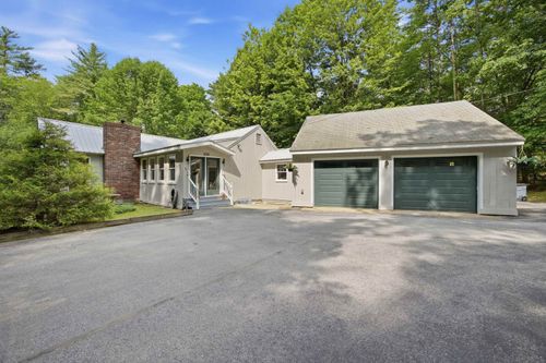135 Lower Straw Rd, Hopkinton, NH, 03229-2010 | Card Image