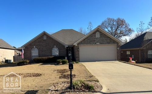 4801 Lochmoor Cir, Jonesboro, AR, 72405-8148 | Card Image