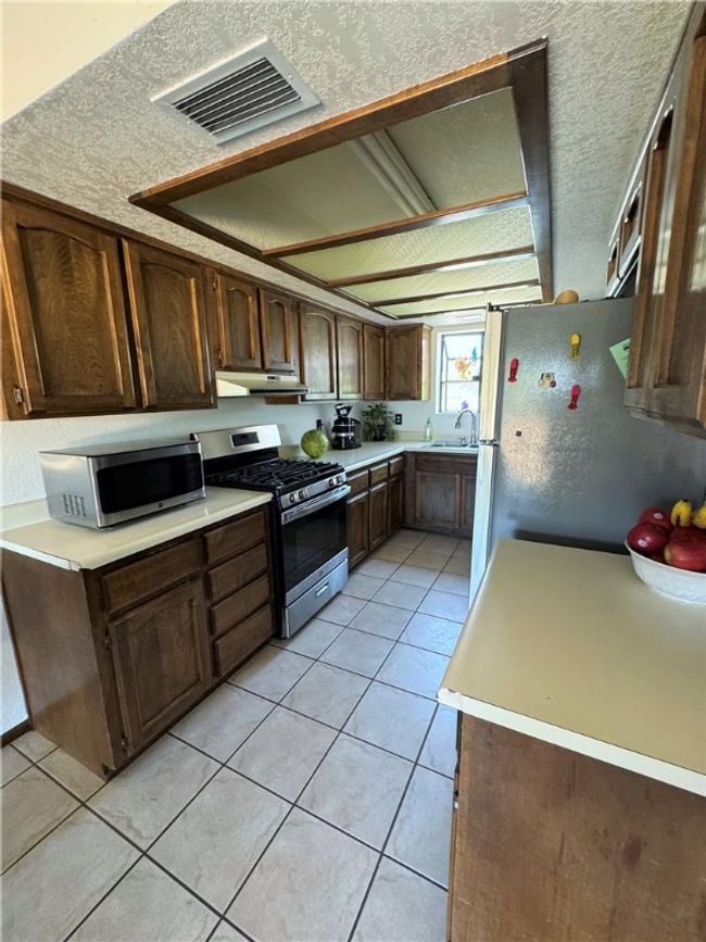 2035 Airfield Ave, House other with 2 bedrooms, 2 bathrooms and null parking in Kingman AZ | Image 13