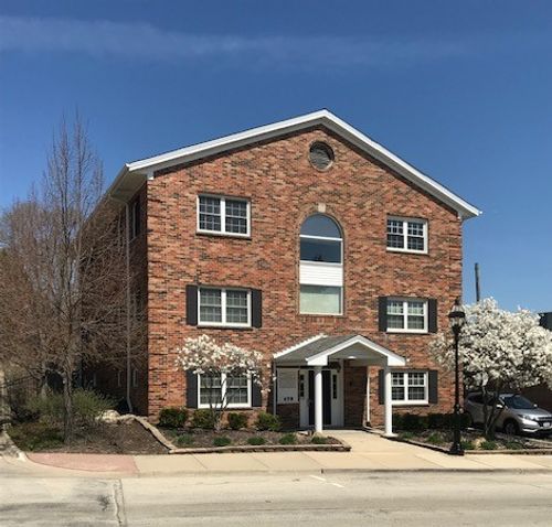 303-478 Pennsylvania Ave, Glen Ellyn, IL, 60137-4425 | Card Image