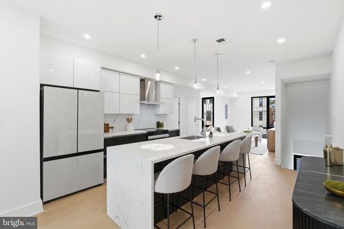 1-1850 Capitol Ave Ne, WASHINGTON, DC, 20002-1760 | Card Image