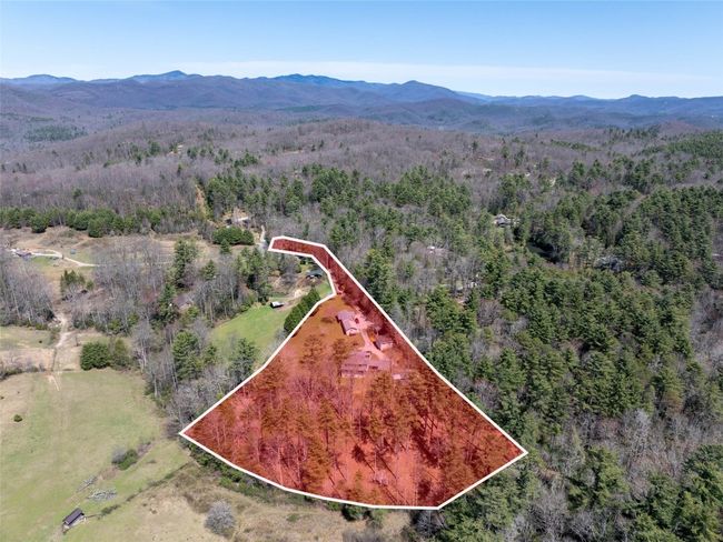 140 Hanging Dog Ln, House other with 5 bedrooms, 5 bathrooms and null parking in Lake Toxaway NC | Image 4
