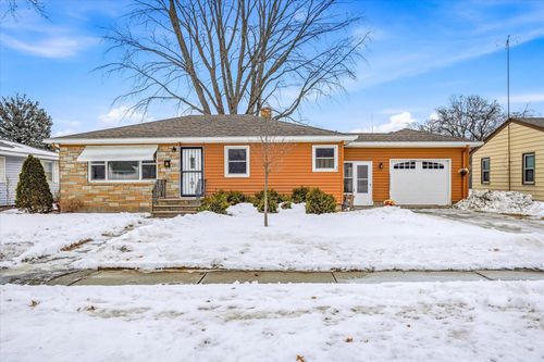 1044 27th Ave N, Saint Cloud, MN, 56303-2441 | Card Image