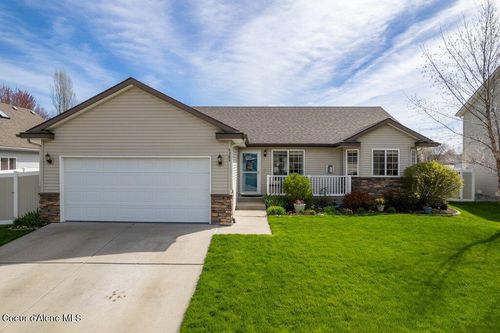 4384 W Lennox Loop, Coeur D Alene, ID, 83815-8717 | Card Image