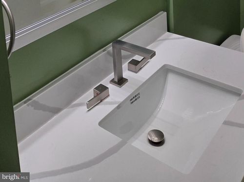 apt-301-1101 Saint Paul St, BALTIMORE, MD, 21202-2648 | Card Image