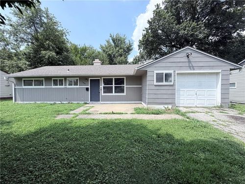 7806 E 112th St, Kansas City, MO, 64134-2847 | Card Image