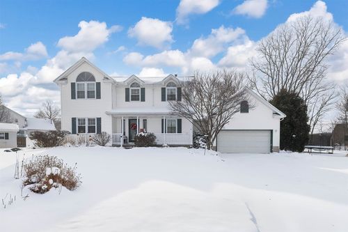 2232 Foxwood Dr, Erie, PA, 16510-6312 | Card Image