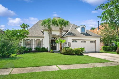 2384 Cours Carson St, Mandeville, LA, 70448-6410 | Card Image