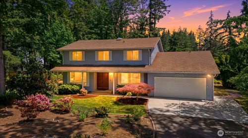 2006 245th Ave Se, Sammamish, WA, 98075-6039 | Card Image