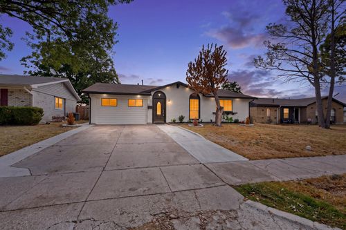 2038 Lamont Dr, Garland, TX, 75040-4112 | Card Image