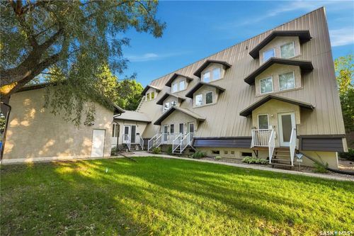 4-2855 Lacon St, Regina, SK, S4N2A9 | Card Image
