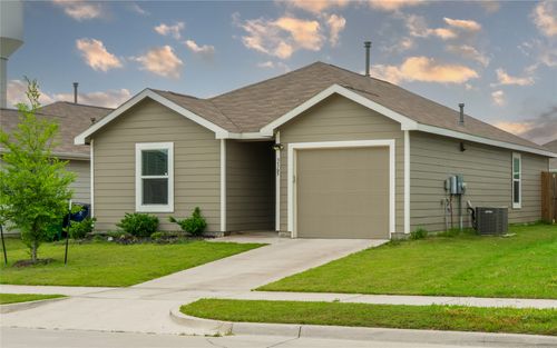 3165 Crestone Dr, Crandall, TX, 75114-5217 | Card Image