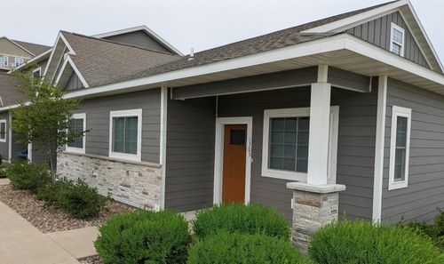 1303 Hagar St, La Crosse, WI, 54601 | Card Image