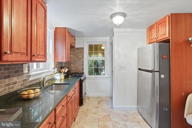 920 Patrick Henry Dr, House other with 3 bedrooms, 2 bathrooms and null parking in ARLINGTON VA | Image 6