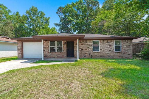 110 Bee St, Summerville, SC, 29483-2507 | Card Image