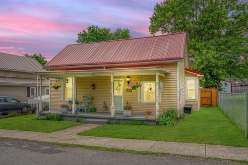 128 N Church St, Hamden, OH, 45634-8008 | Card Image