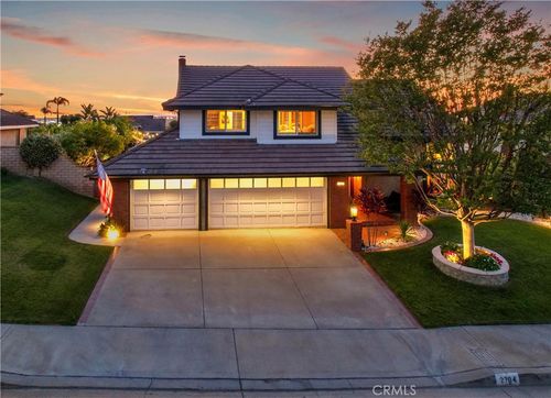 2704 N Vista Heights Ave, Orange, CA, 92867-1757 | Card Image