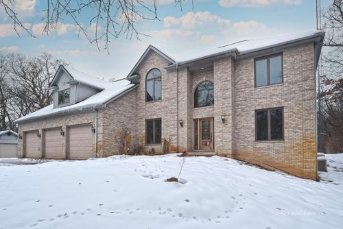 21714 Pringle Dr, Marengo, IL, 60152-9240 | Card Image