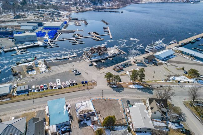 22 Bay St, Home with 0 bedrooms, 0 bathrooms and null parking in Parry Sound ON | Image 16