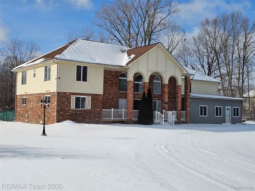 2780 Denton Rd, Canton, MI, 48188-1626 | Card Image