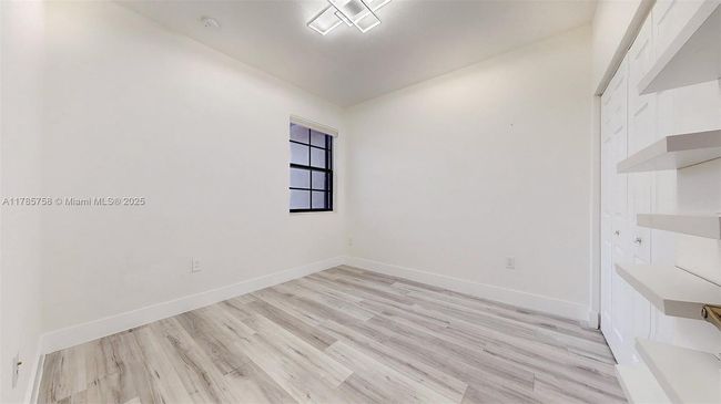9231 W 32 Nd Ln, Home with 3 bedrooms, 3 bathrooms and null parking in Hialeah FL | Image 34