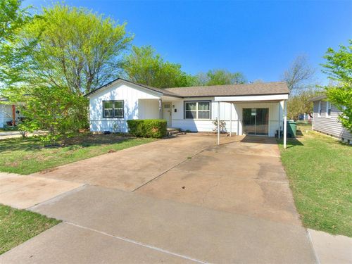 637 N Broadway, Edmond, OK, 73034-3604 | Card Image