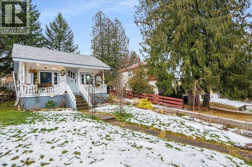 810 Kokanee Ave, Nelson, BC, V1L3P6 | Card Image