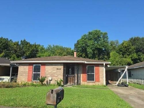 4518 Viola Street, New Orleans, LA, 70126 | Card Image