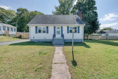 18 Bretton Rd, Manchester, CT, 06042-3328 | Card Image