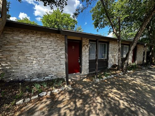 b-310 Craigmont Dr, Austin, TX, 78745-4455 | Card Image