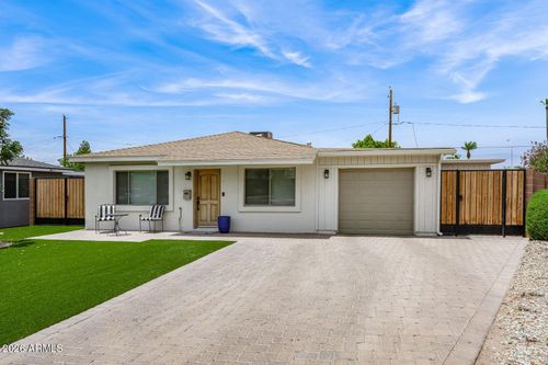 4228 N 44th Pl, Phoenix, AZ, 85018-4305 | Card Image