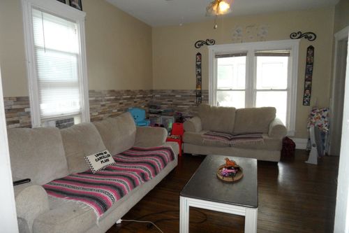 628 Concord St, Aurora, IL, 60505-5662 | Card Image