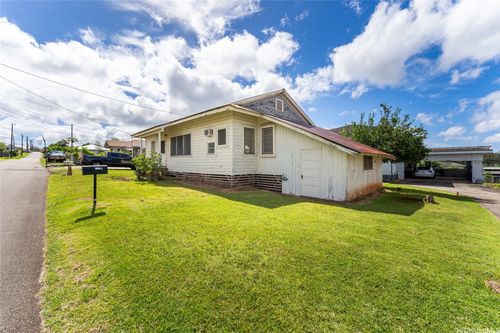 1305 Manua St, Wahiawa, HI, 96786-2324 | Card Image